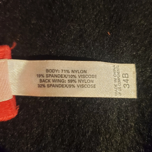 Victoria's Secret Bra and Thong Panty Set -  Red - Vintage sz M/34B - Picture 12 of 16